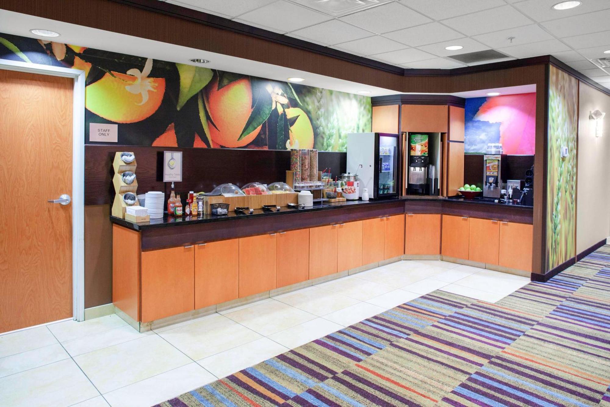Fairfield Inn And Suites By Marriott Seymour Exterior foto